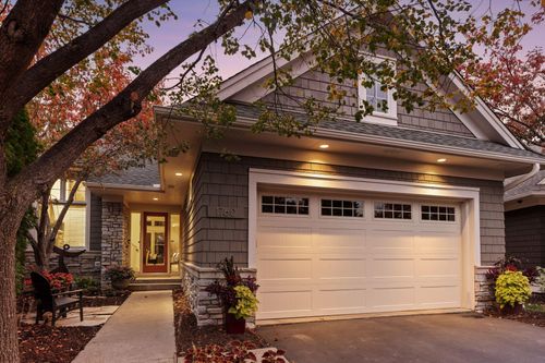 1760 Waterford Ct, Golden Valley, MN, 55422-4269 | Card Image