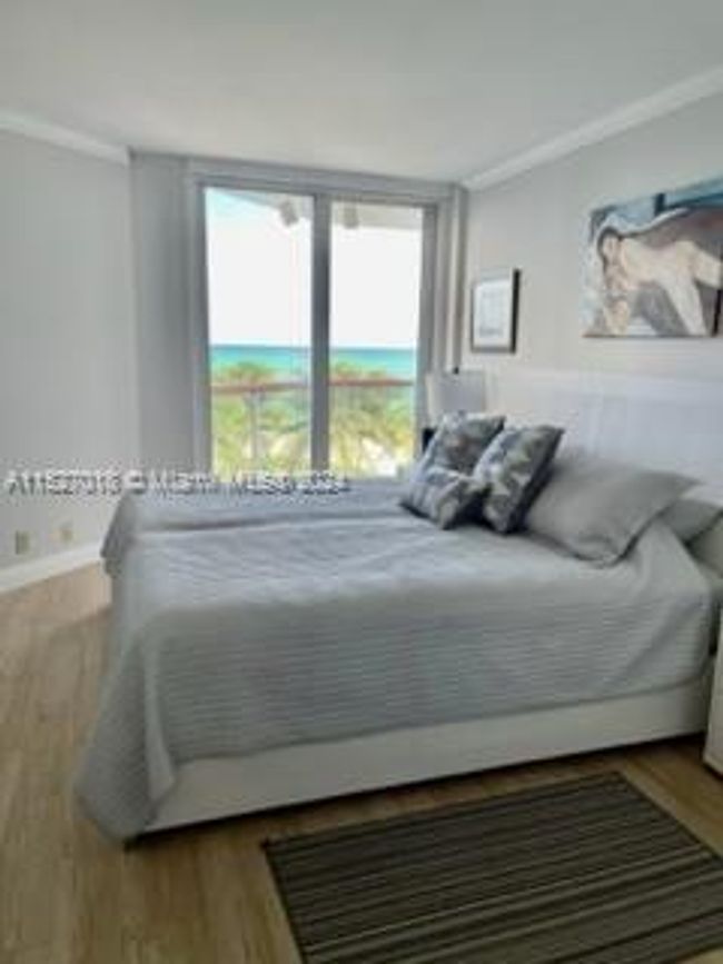 APT-509 - 6767 Collins Ave, Condo with 2 bedrooms, 2 bathrooms and null parking in Miami Beach FL | Image 22