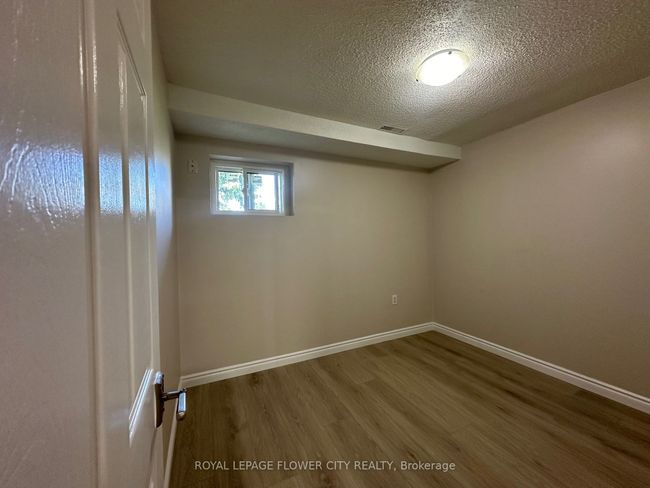 BSMNT - 415 Hansen Rd N, House other with 3 bedrooms, 1 bathrooms and 1 parking in Brampton ON | Image 8