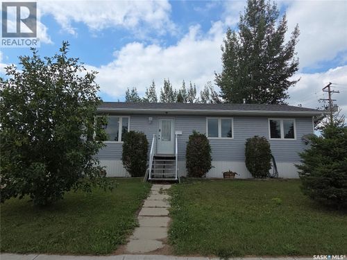 337 Main St, Allan, SK, S0K | Card Image