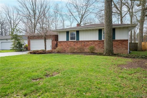 1944 Fix Rd, Grand Island, NY, 14072-2624 | Card Image