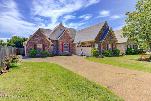 3141 Peachtree Dr, Southaven, MS, 38672-9537 | Card Image