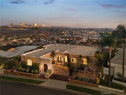 1038 Santiago Dr, Newport Beach, CA, 92660-5728 | Card Image