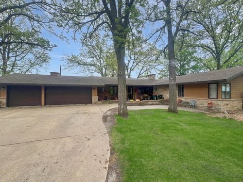 930 Woodland Cir, Long Prairie, MN, 56347-1750 | Card Image