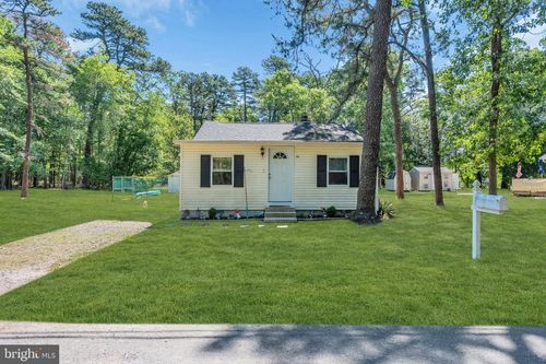30 Palmetto Ave, BROWNS MILLS, NJ, 08015-3053 | Card Image