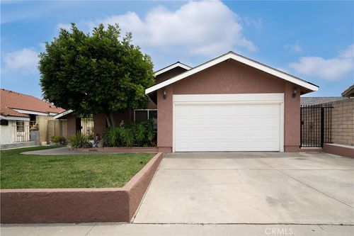 3313 S South Lowell St, Santa Ana, CA, 92707 | Card Image