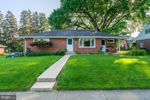 600 Kissel Hill Rd, LITITZ, PA, 17543-2708 | Card Image