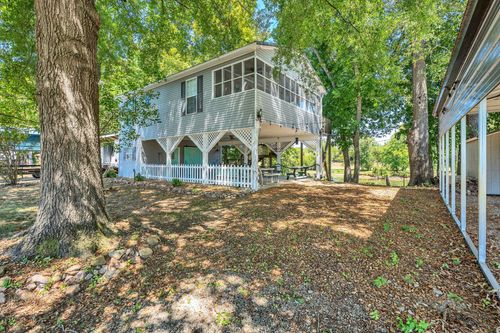 219 Beechview Dr, Clifton, TN, 38425-5002 | Card Image