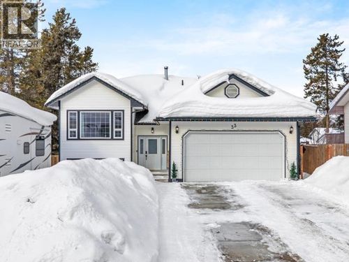 33 Lazulite Dr, Whitehorse, YT, Y1A6A5 | Card Image