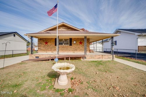 1556 Redwood Dr, Kingsport, TN, 37664-3029 | Card Image