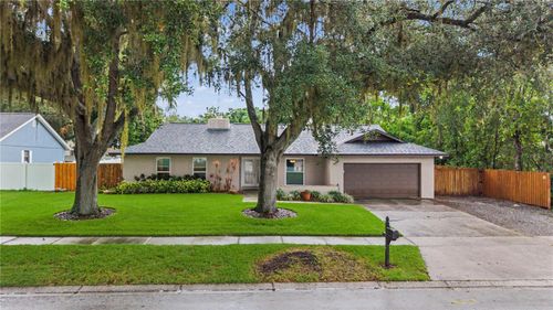 1112 Lakemont Drive, VALRICO, FL, 33594 | Card Image