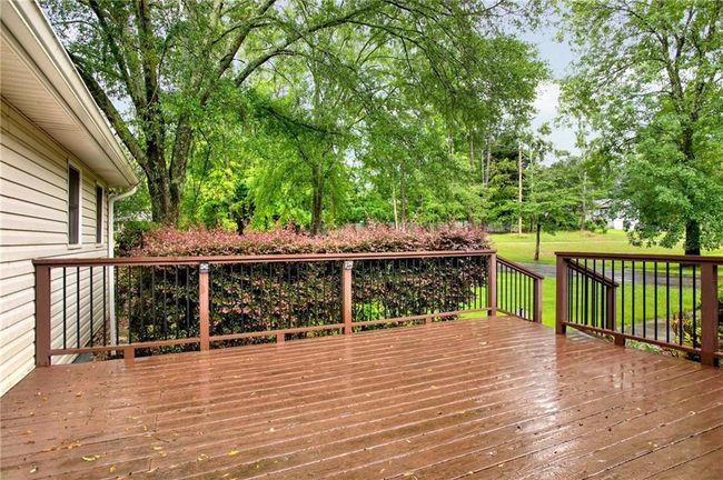 4845 Willow St, House other with 3 bedrooms, 3 bathrooms and null parking in acworth GA | Image 5