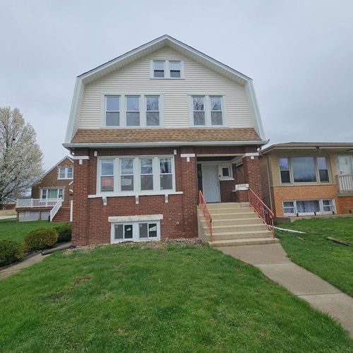 2626 W 96th Pl, Evergreen Park, IL, 60805-2719 | Card Image