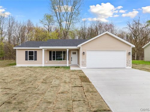 7792 Gifford Rd, Rome, NY, 13440-8311 | Card Image