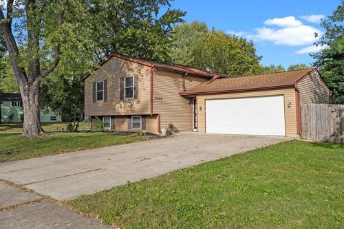 6006 Carnation Dr, Westerville, OH, 43081-3831 | Card Image