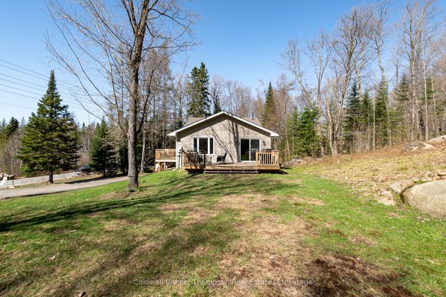 751 Old Muskoka Rd, House other with 3 bedrooms, 1 bathrooms and 4 parking in Utterson ON | Image 32