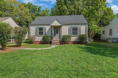 913 Sharpe Ave, Nashville, TN, 37206-3438 | Card Image