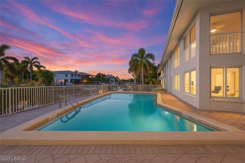 apt-b5-1686 Blue Point Ave, NAPLES, FL, 34102-2401 | Card Image