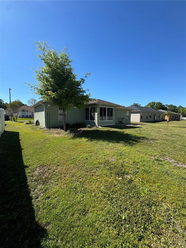 8181 Bristol Bay Ave, House other with 3 bedrooms, 2 bathrooms and null parking in LAKELAND FL | Image 50