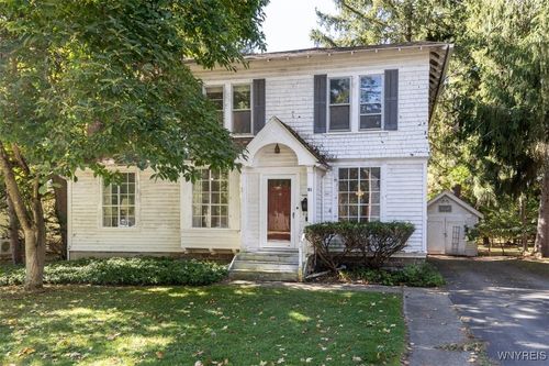 81 Church St, East Aurora, NY, 14052-1803 | Card Image
