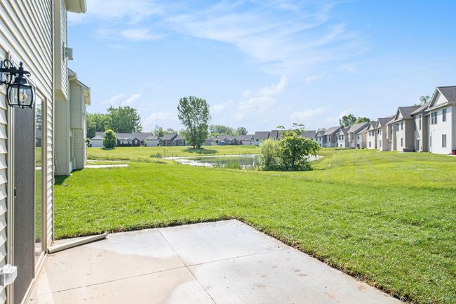 5354 Loon Ln, Condo with 3 bedrooms, 2 bathrooms and null parking in Burton MI | Image 16