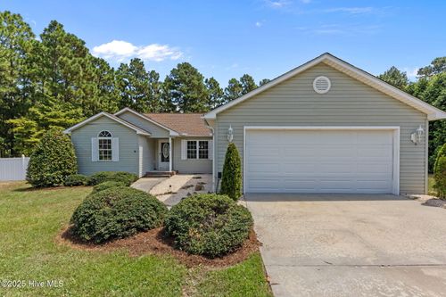 2185 E Indiana Ave, Southern Pines, NC, 28387-7405 | Card Image