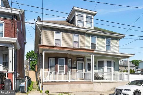 23 Coal St, PORT CARBON, PA, 17965-1824 | Card Image