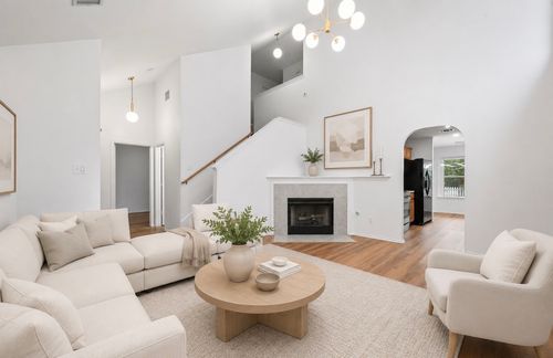 140 Schmidt, Kyle, TX, 78640-4319 | Card Image