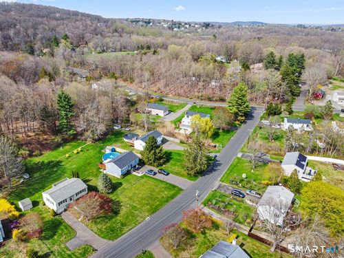 5 Kingswood Rd, Danbury, CT, 06811-2809 | Card Image