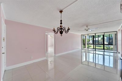 3220 - 14130 Rosemary Lane, Condo with 3 bedrooms, 2 bathrooms and null parking in Largo FL | Image 3