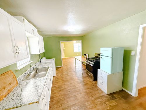 713 Dunbar St, Waco, TX, 76704-1544 | Card Image