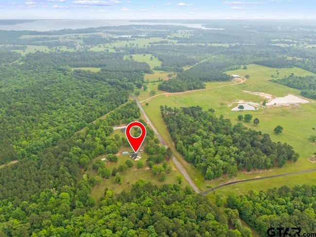 841 Pops Landing Rd, House other with 3 bedrooms, 2 bathrooms and null parking in Ore City TX | Image 4