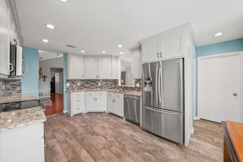 3432 Vine Rdg, Bedford, TX, 76021-3928 | Card Image