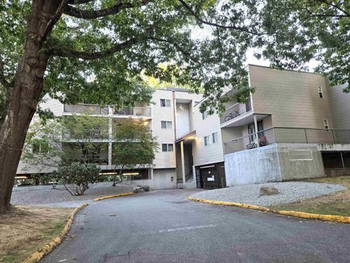 312-8391 Bennett Rd, Richmond, BC, V6Y1N4 | Card Image