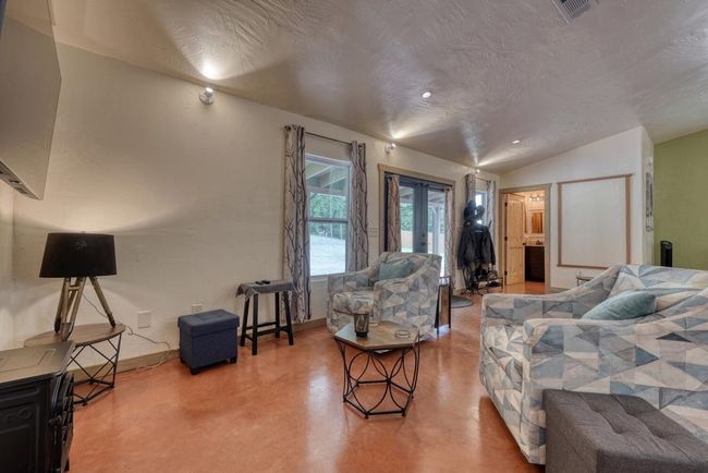1529 Cedar View Ln, Home with 1 bedrooms, 2 bathrooms and 2 parking in Hiawassee GA | Image 15