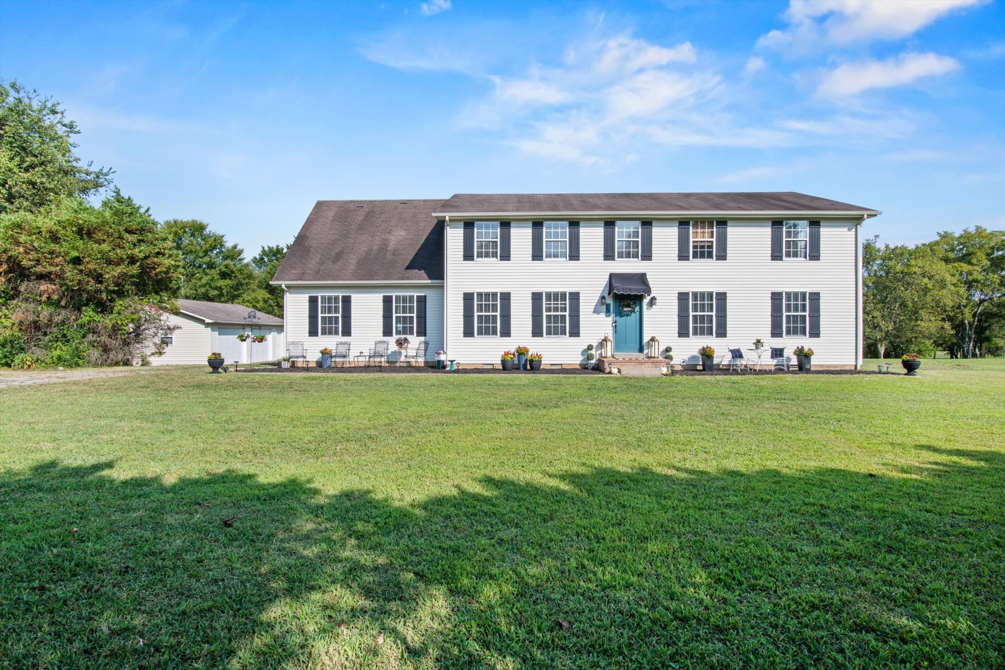 Moore Ct, Rockvale, TN 37153