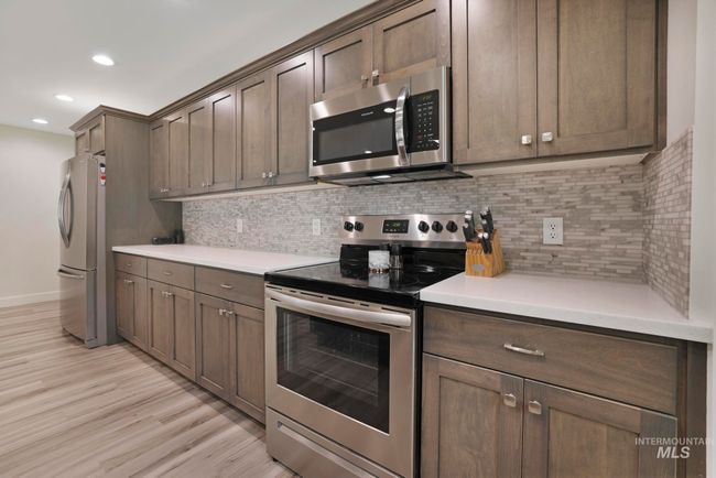 530 Biscotti Loop, House other with 4 bedrooms, 2 bathrooms and 2 parking in Heyburn ID | Image 5