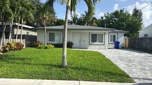 2710 Grant St, Hollywood, FL, 33020-3324 | Card Image