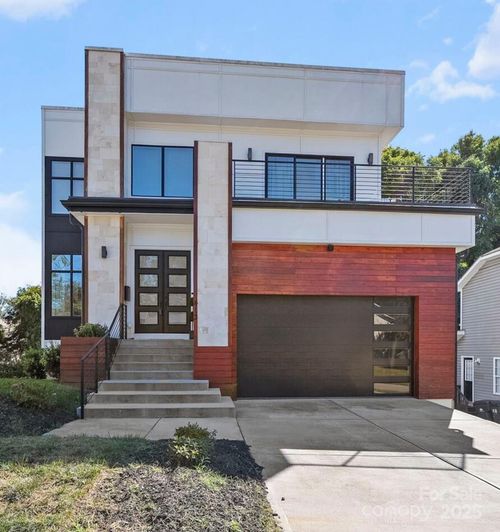 413 Coxe Ave, Charlotte, NC, 28208-4212 | Card Image