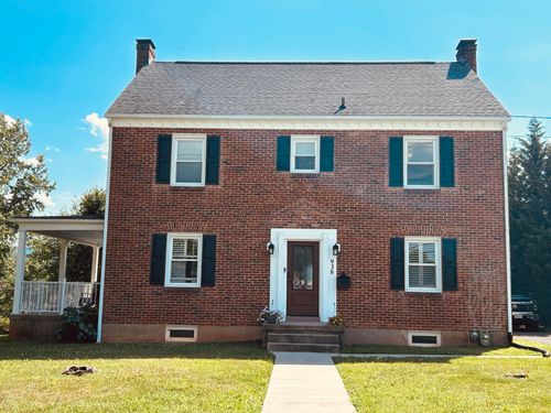 938 Roanoke Blvd, Salem, VA, 24153-5209 | Card Image