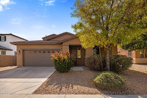 1695 E Mia Ln, Gilbert, AZ, 85298-3211 | Card Image
