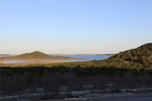 3517 Shoreline Dr, Harker Heights, TX, 76548-8122 | Card Image