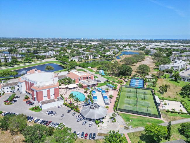 373 - 373 Tilford R, Condo with 1 bedrooms, 2 bathrooms and null parking in Deerfield Beach FL | Image 29