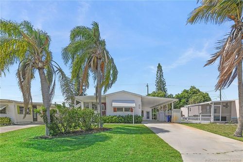 7149 Se Ridgeway Terrace, Hobe Sound, FL, 33455 | Card Image