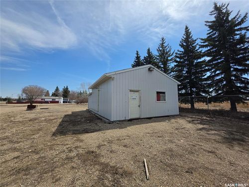 591 35th St W, Battleford, SK, S0M | Card Image