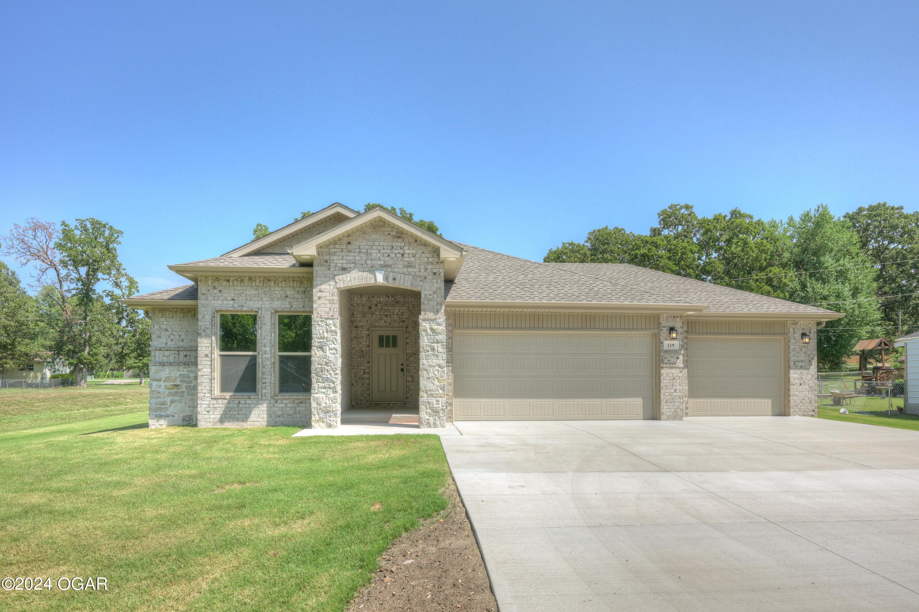 Cedar Ln, Carl Junction, MO 64834