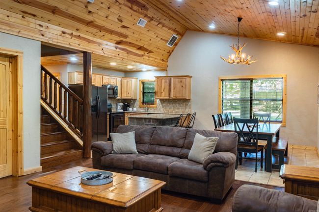 172 Cedar Creek Circle, House other with 4 bedrooms, 3 bathrooms and null parking in Hochatown OK | Image 5