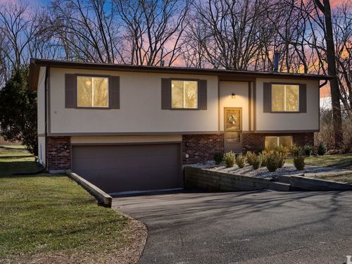 518 Nancy Ct, Wauconda, IL, 60084-1042 | Card Image