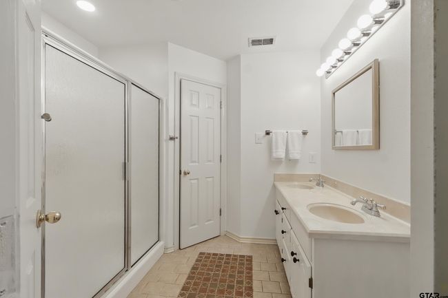 414 Winding Ln, House other with 3 bedrooms, 2 bathrooms and null parking in Mt Vernon TX | Image 21