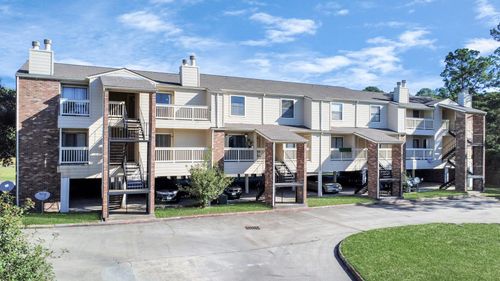 250d-2501 Gulf Fwy, Dickinson, TX, 77539-3242 | Card Image